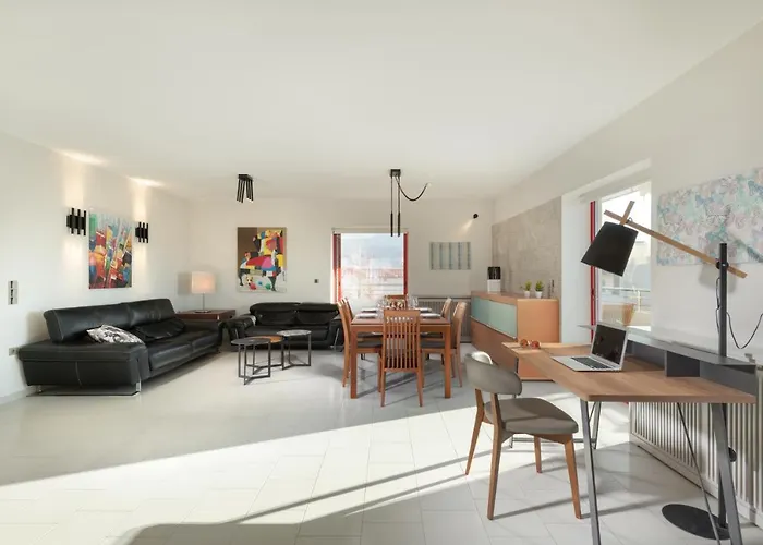 Daire Stefan's Penthouse *